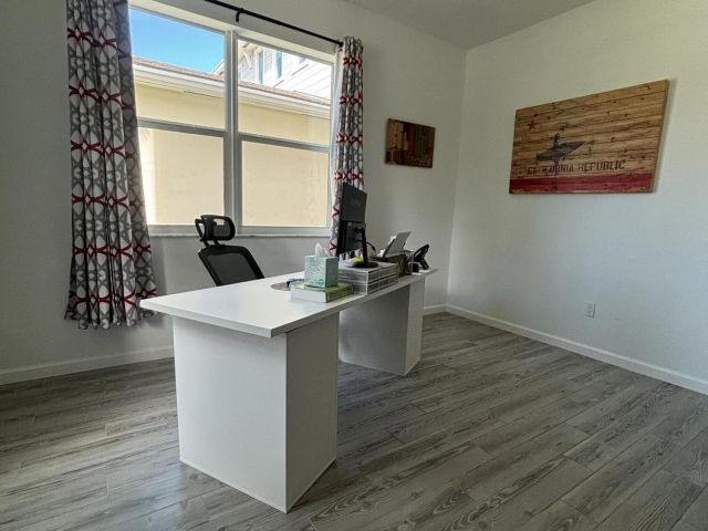 Home for sale at 6607 Pointe Of Woods Drive - photo 6613544