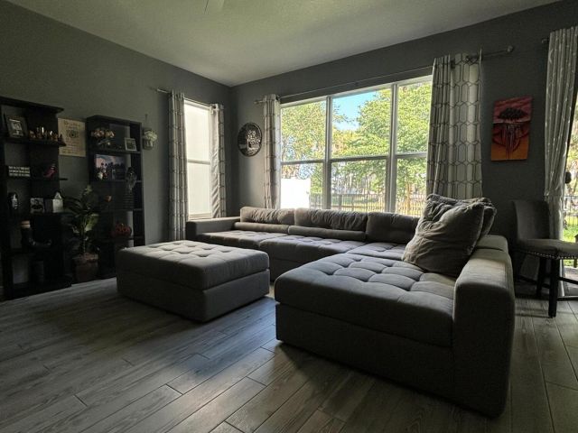 Home for sale at 6607 Pointe Of Woods Drive - photo 6613550