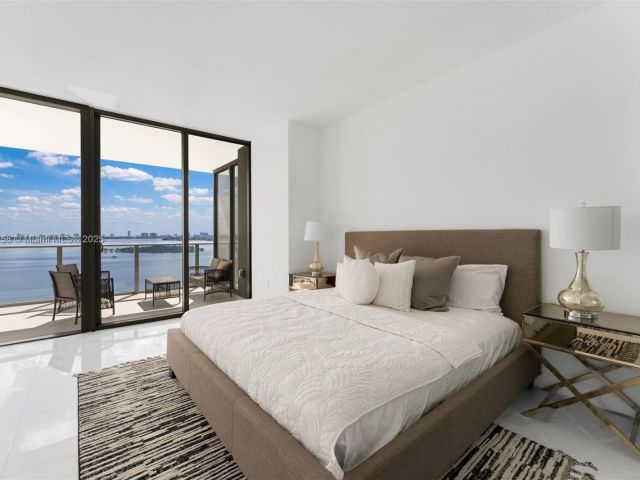 Apartment for sale  Unit #1005 - photo 6604395