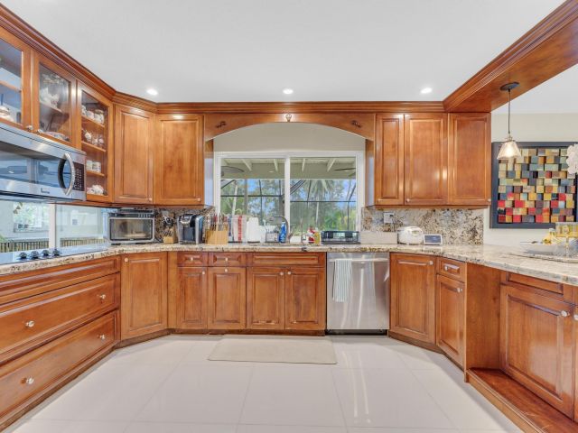 Home for sale at 22057 Woodset Way - photo 6622504