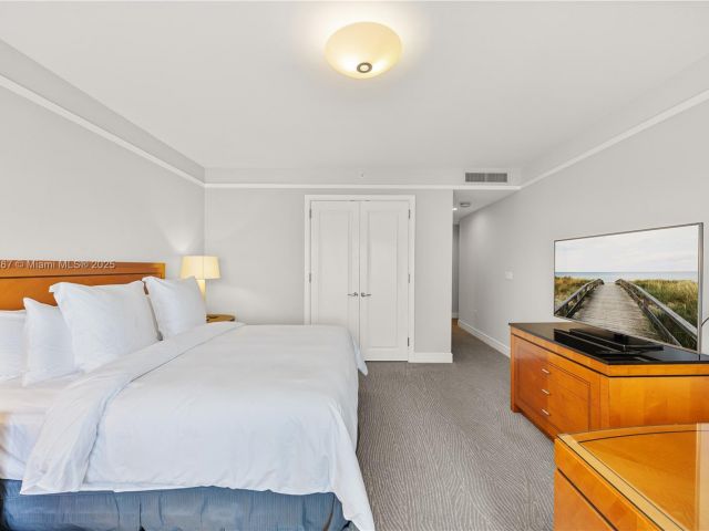 Apartment for sale  Unit #3203 - photo 7293752