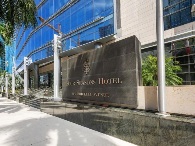 Apartment for sale  Unit #3203 - photo 7293766