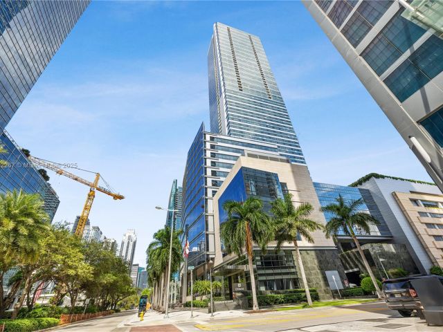 Apartment for sale  Unit #3203 - photo 7293767