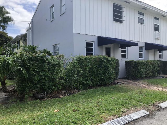 Home for rent at 145 NE 7th Avenue - photo 6595288