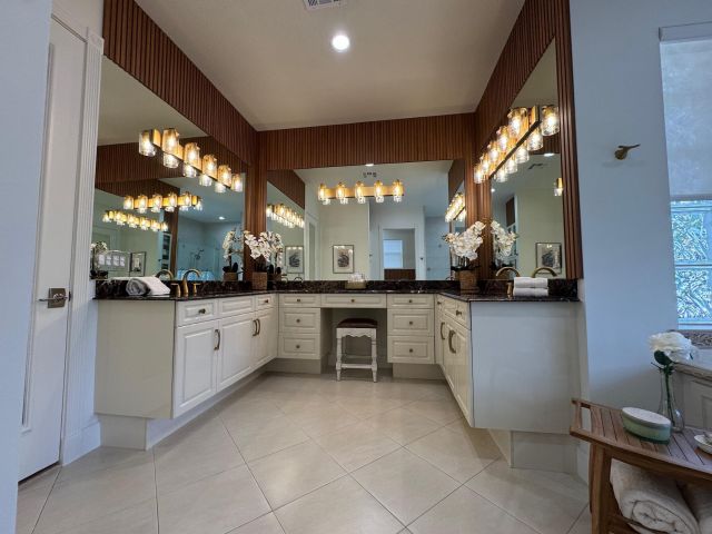 Home for sale at 10196 Avenida Del Rio - photo 6595149