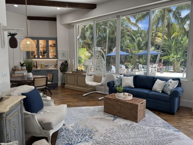 Home for sale at 10196 Avenida Del Rio - photo 6595154