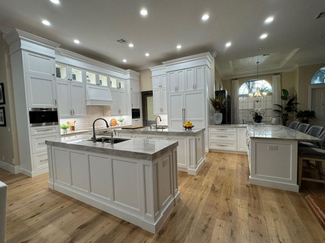 Home for sale at 10196 Avenida Del Rio - photo 6595164