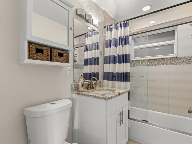 Home for sale at 944 Hansen Street - photo 6592003