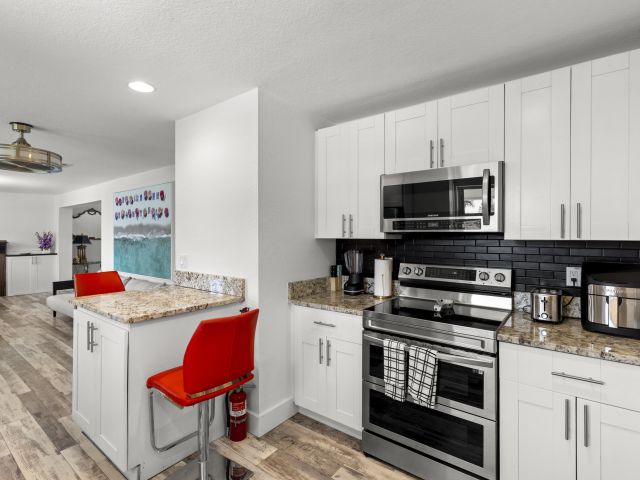 Home for sale at 944 Hansen Street - photo 6592005