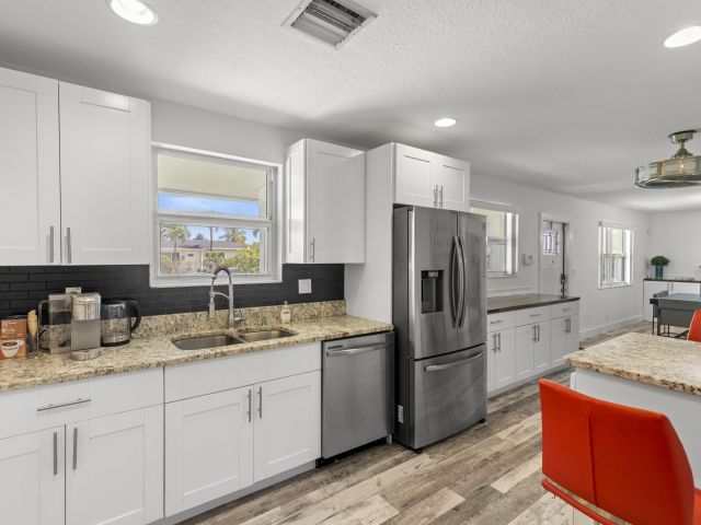 Home for sale at 944 Hansen Street - photo 6592014