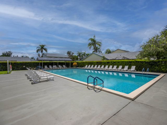 Home for rent at 9109 SW 21st Street E - photo 6593699