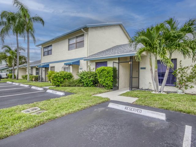 Home for rent at 9109 SW 21st Street E - photo 6593717