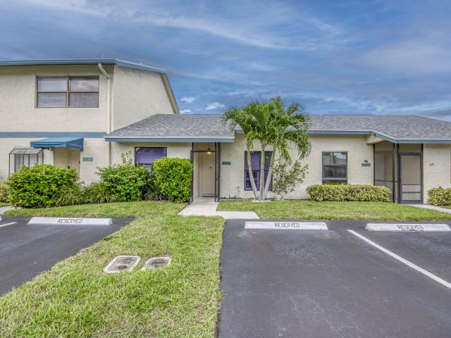 Home for rent at 9109 SW 21st Street E - photo 6593718