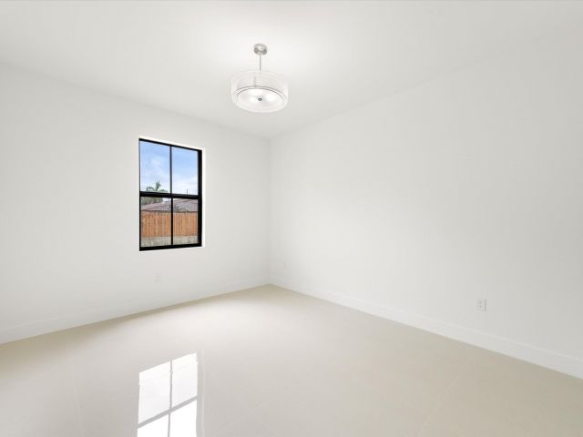 Home for sale at 355 SW 87th Avenue - photo 6679422