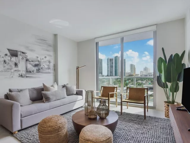 Apartment for sale  Unit #S-804 - photo 6566044