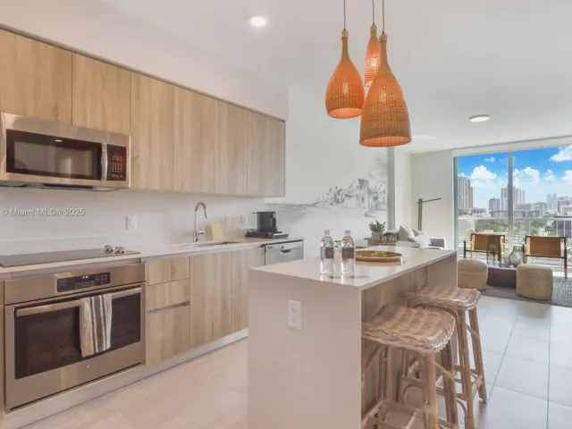 Apartment for sale  Unit #S-804 - photo 6566045