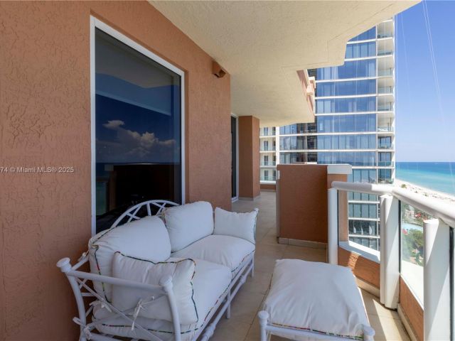 Apartment for sale  Unit #1201 - photo 6568224