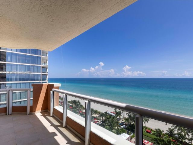 Apartment for sale  Unit #1201 - photo 6568238