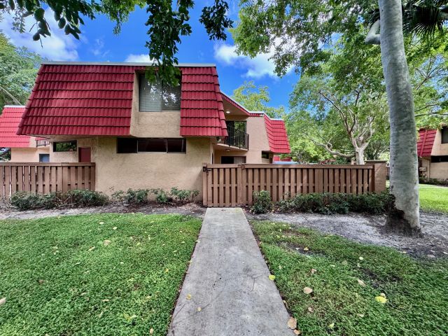 Home for rent at 8189 Severn Drive D - photo 6593284