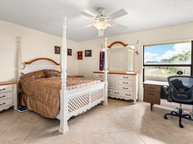 Home for sale at 10633 Greenbriar Court - photo 6593576