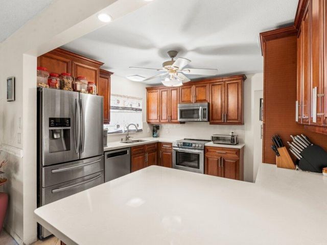 Home for sale at 10633 Greenbriar Court - photo 6593582