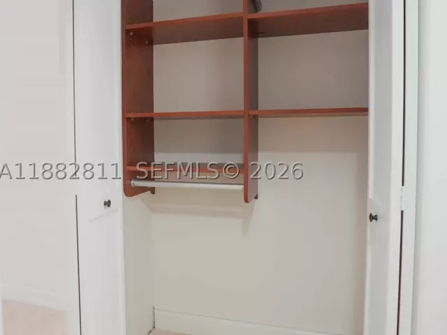 2-bedroom condo for rent in Miami Beach - 6039 Collins Ave 503 - MondialRealty