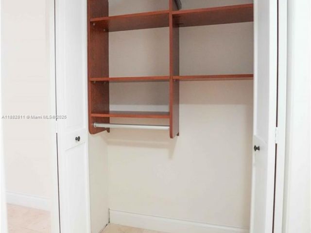 Apartment for rent  Unit #503 - photo 6608671