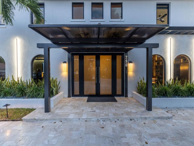 Home for sale at 290 NW 6th Street - photo 6593689