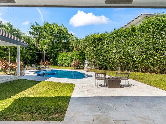 Home for sale at 501 Sandpiper Way - photo 6593912