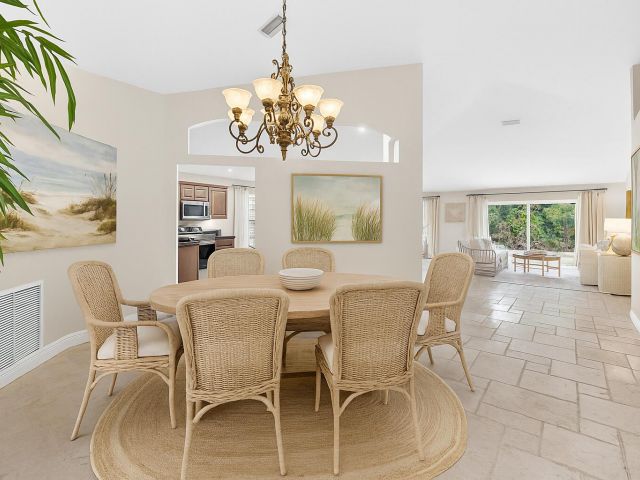 Home for sale at 523 Canoe Point - photo 6656867