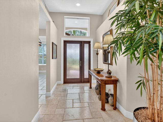 Home for sale at 523 Canoe Point - photo 6656868