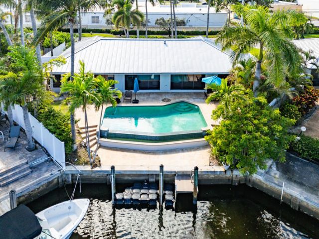 Home for sale at 3026 NE 6th Drive - photo 6592904