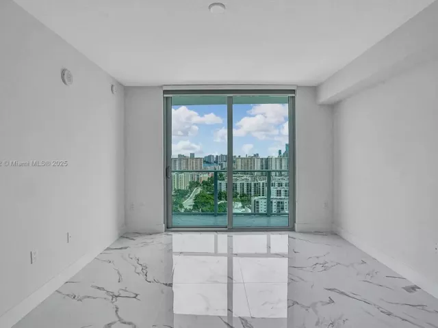 2-bedroom condo for sale in Sunny Isles Beach - 330 Sunny Isles Blvd 5-2205 - MondialRealty