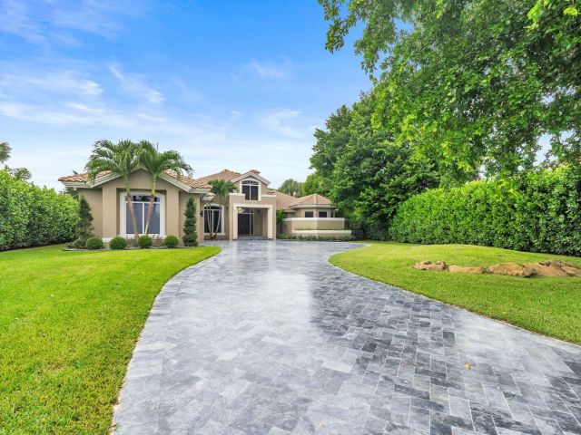 Home for sale at 1543 Breakers West Boulevard - photo 6592487