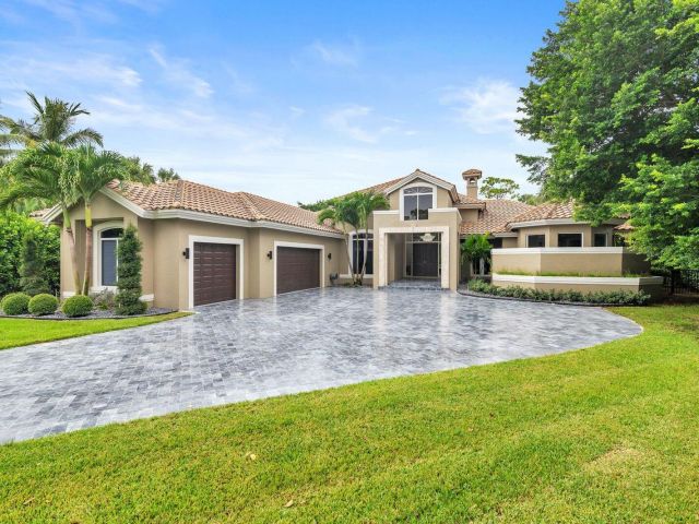 Home for sale at 1543 Breakers West Boulevard - photo 6592491