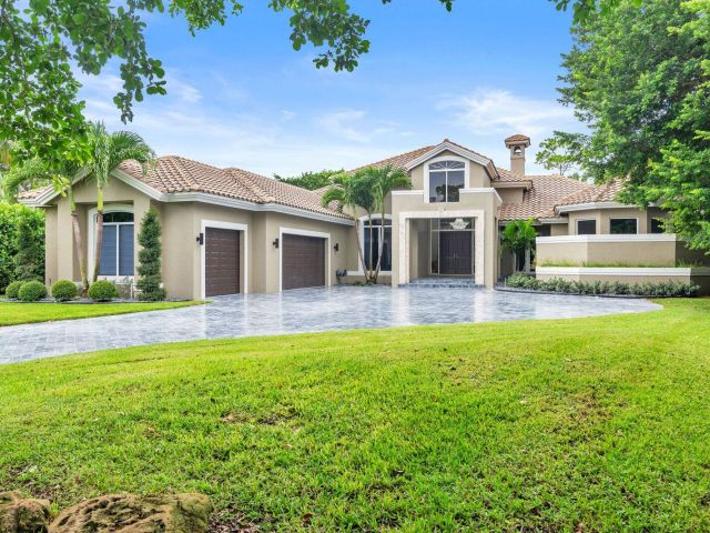 Home for sale at 1543 Breakers West Boulevard - photo 6592493