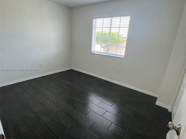 Home for rent at 17018 SW 138th Ct 0 - photo 7466320