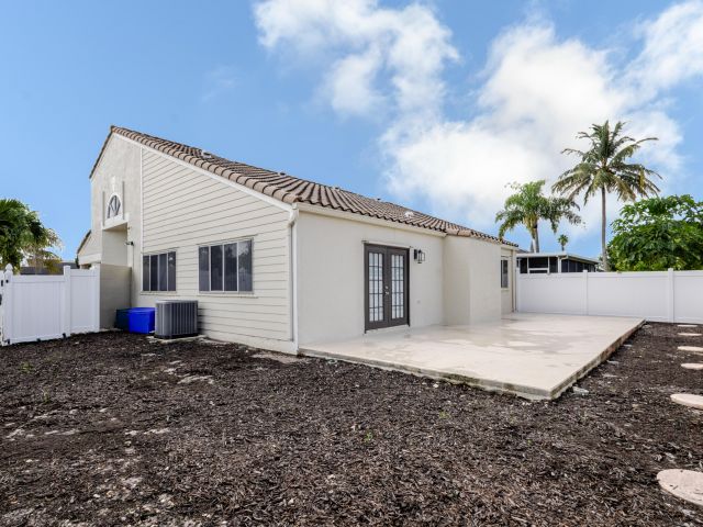 Home for rent at 23157 Bentley Place - photo 6593870