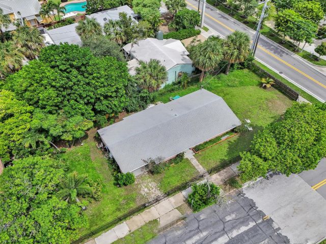 Home for sale at 401 42nd Street - photo 6603843