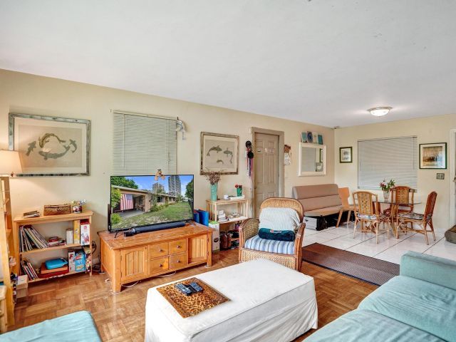 Home for sale at 401 42nd Street - photo 6603847