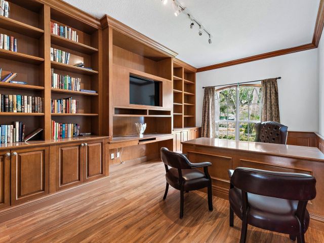 Home for rent at 702 Maritime Way - photo 6592398