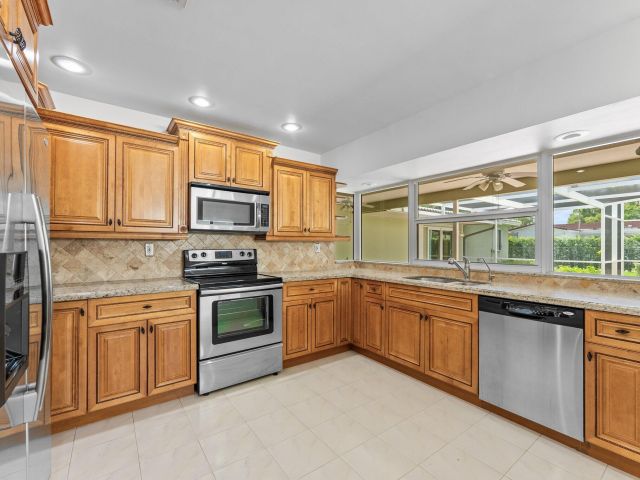 Home for sale at 1238 Funston Street - photo 6594407