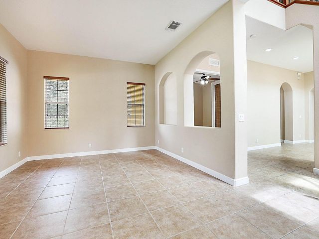 Home for rent at 748 Cresta Circle - photo 6592130