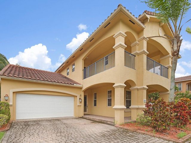 Home for rent at 748 Cresta Circle - photo 6592133