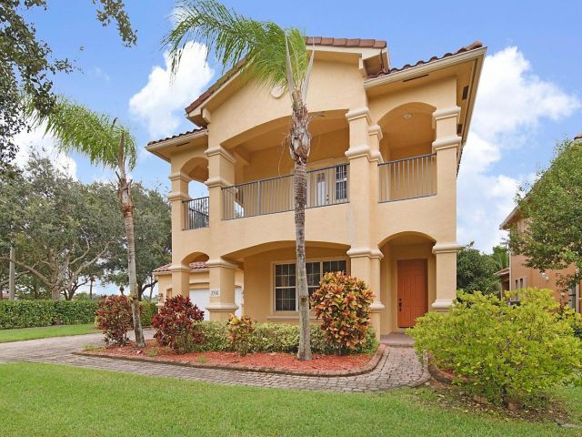 Home for rent at 748 Cresta Circle - photo 6592135