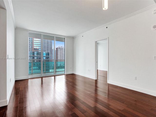 Apartment for sale  Unit #1704 - photo 6600767