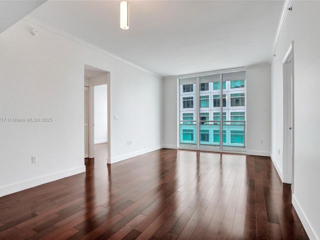 Apartment for sale  Unit #1704 - photo 6600768