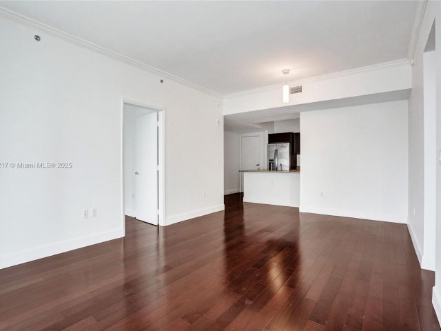 Apartment for sale  Unit #1704 - photo 6600769