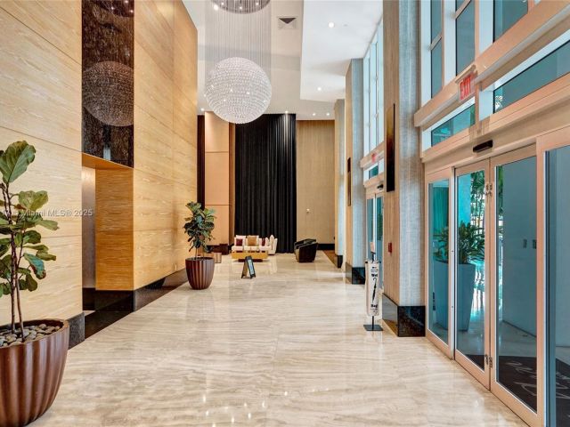 Apartment for sale  Unit #1704 - photo 6600776