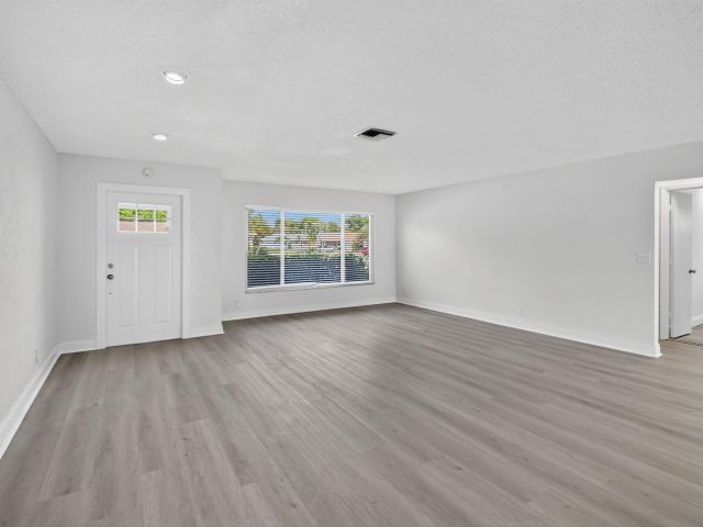 Home for sale at 14734 Wood Lodge Lane - photo 6595955